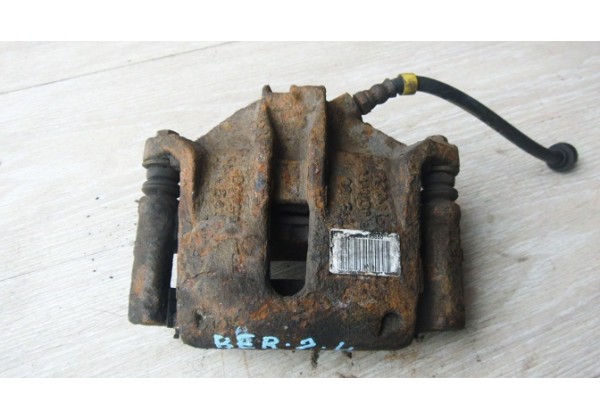 Суппорт передній лівий Peugeot Partner, Citroen Berlingo, Xsara Picasso, 02-08, 9644545780